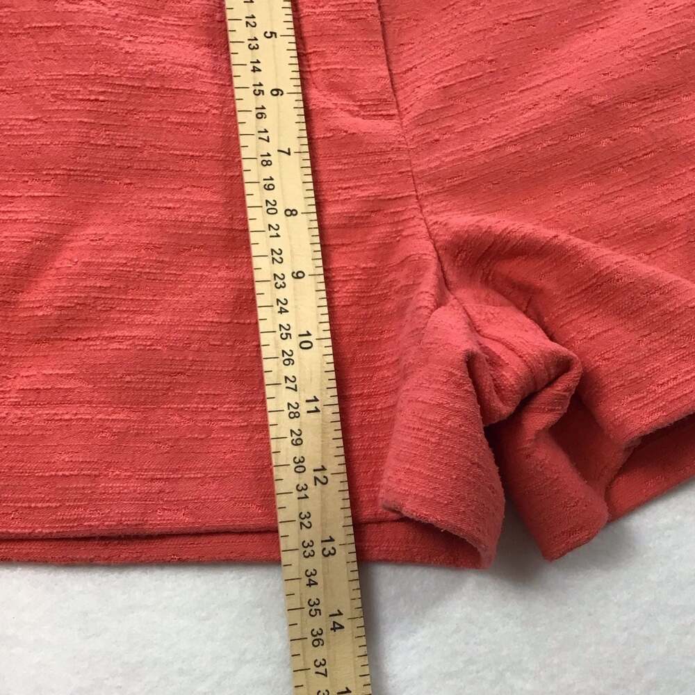 Trina Turk Red Coral Textured Tailored Shorts Size 6 Coral Summer Chic - Picture 4 of 11
